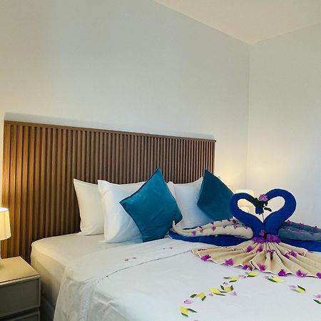 Baan Saint-Tropez Seaview Villas Kata Beach מראה חיצוני תמונה