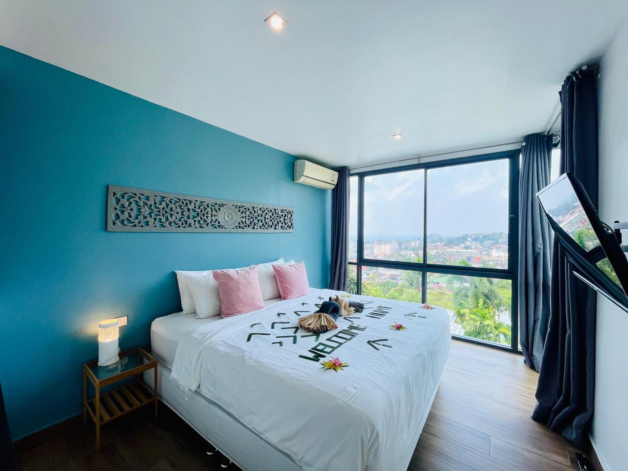 Baan Saint-Tropez Seaview Villas Kata Beach מראה חיצוני תמונה