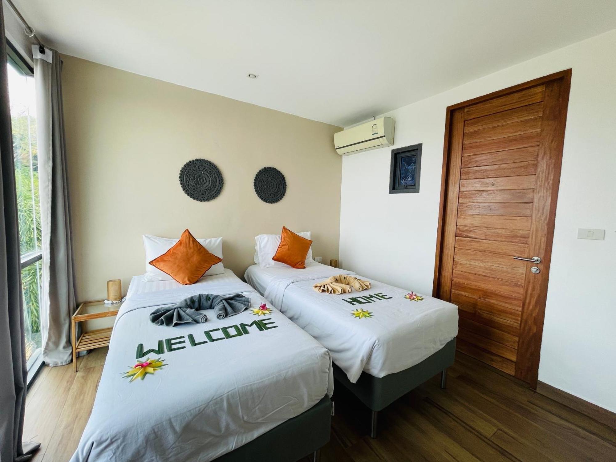 Baan Saint-Tropez Seaview Villas Kata Beach מראה חיצוני תמונה
