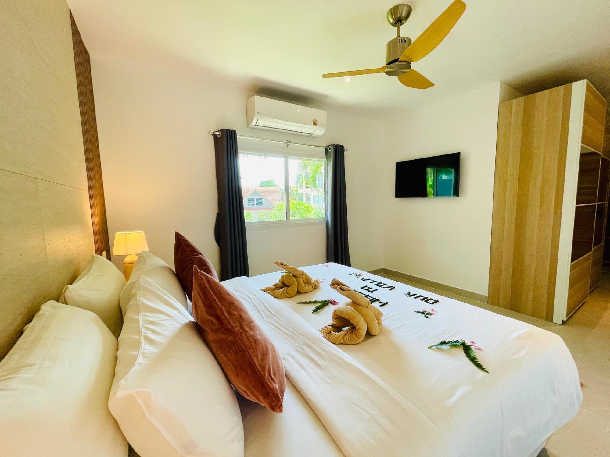 Baan Saint-Tropez Seaview Villas Kata Beach מראה חיצוני תמונה