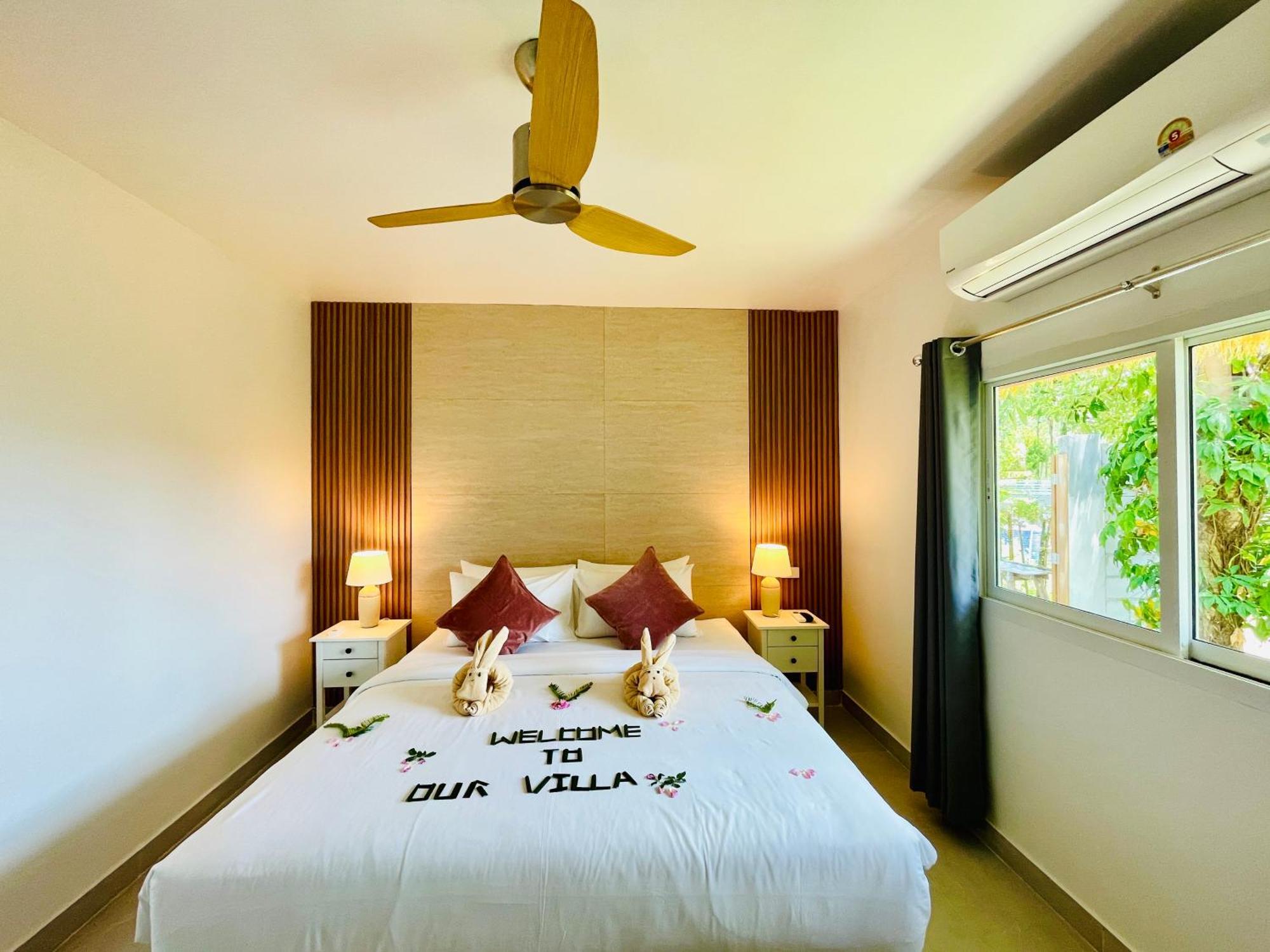 Baan Saint-Tropez Seaview Villas Kata Beach מראה חיצוני תמונה