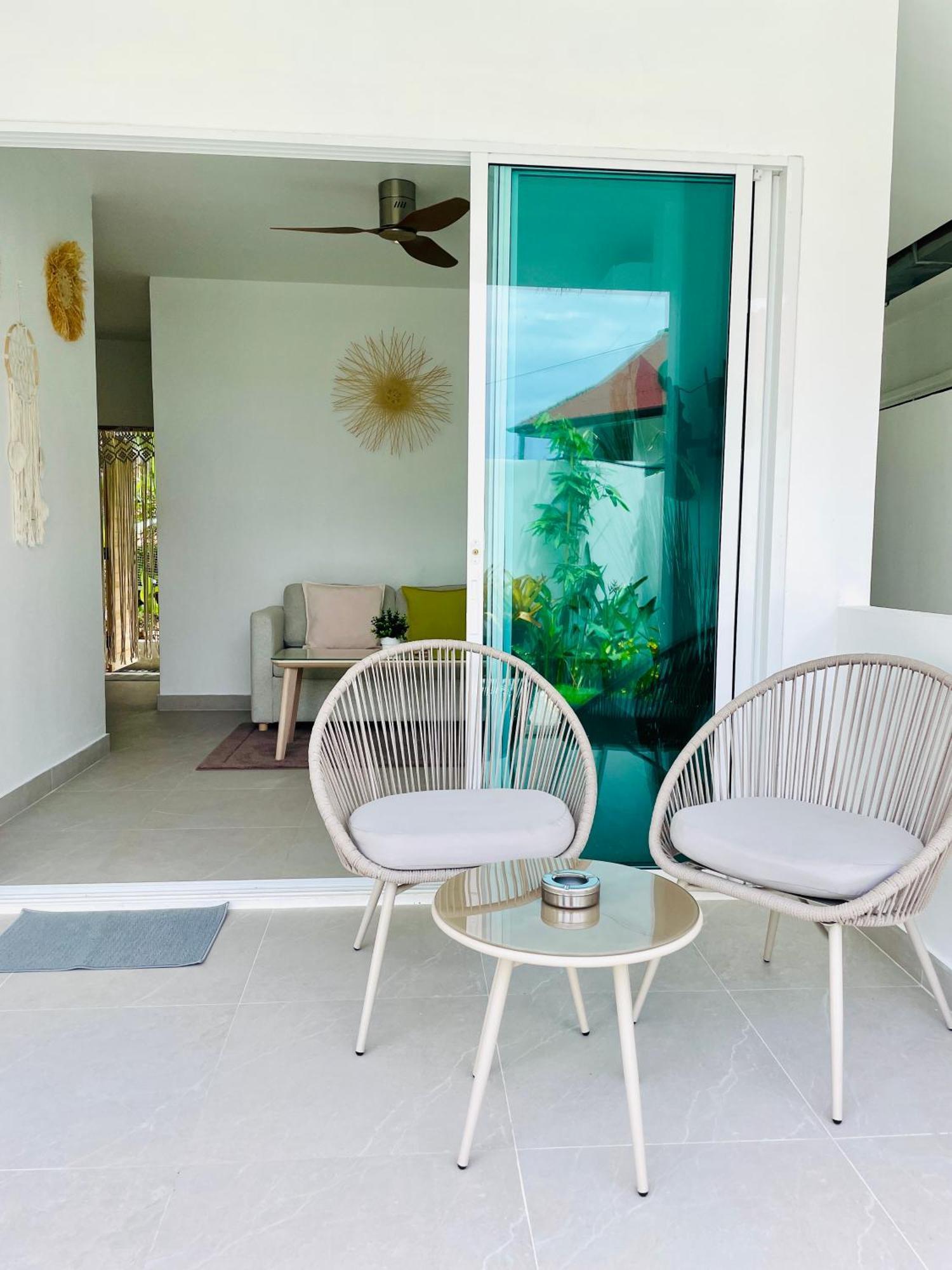 Baan Saint-Tropez Seaview Villas Kata Beach מראה חיצוני תמונה